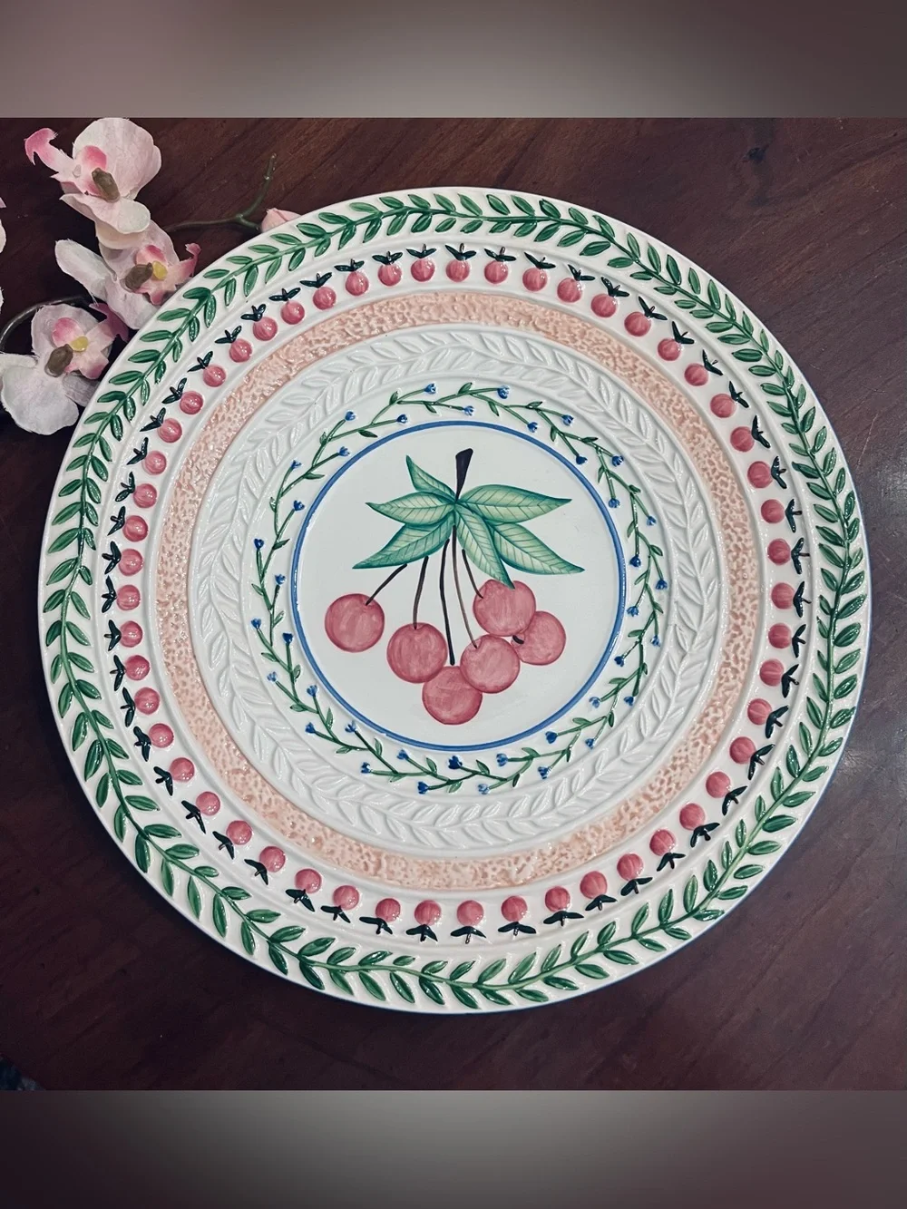 VTG Strata Group Fresh 'N Fruity Hand-Painted 11.5